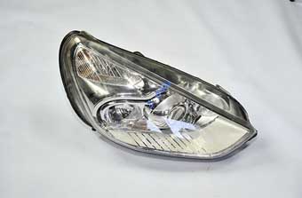 TAURUS ÇIKMA YEDEK PARÇA FORD CIKMA YEDEK S.MAX SAĞ FAR